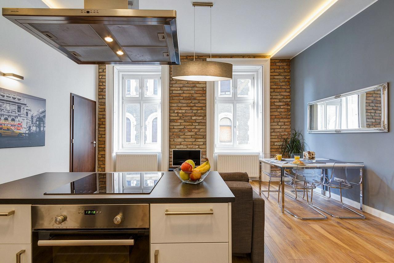 Opera Apartment Budapest Luaran gambar