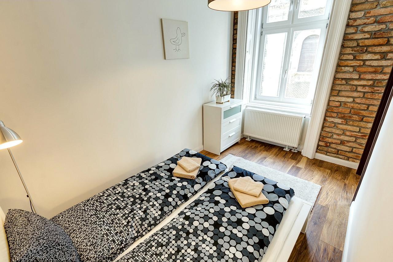 Opera Apartment Budapest Luaran gambar